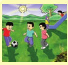 Kanak-kanak bermain bola di taman pada waktu petang