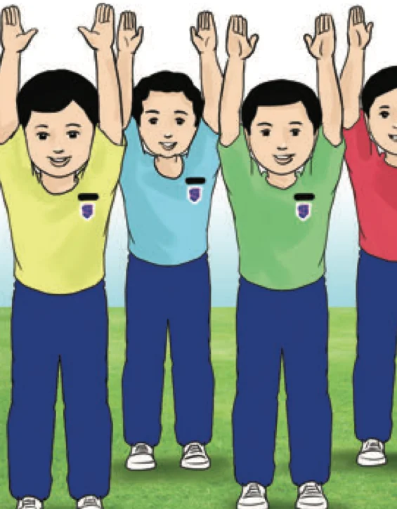 Murid mengangkat tangan ke atas selepas aktiviti fizikal