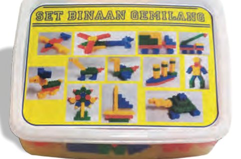 Kotak set binaan dengan gambar beberapa model pada penutupnya