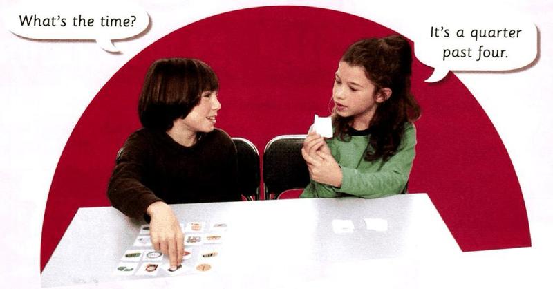 A boy asks What's the time? A girl says It's a quarter past four.