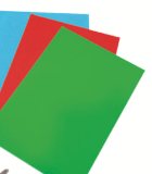 Tiga keping kertas warna