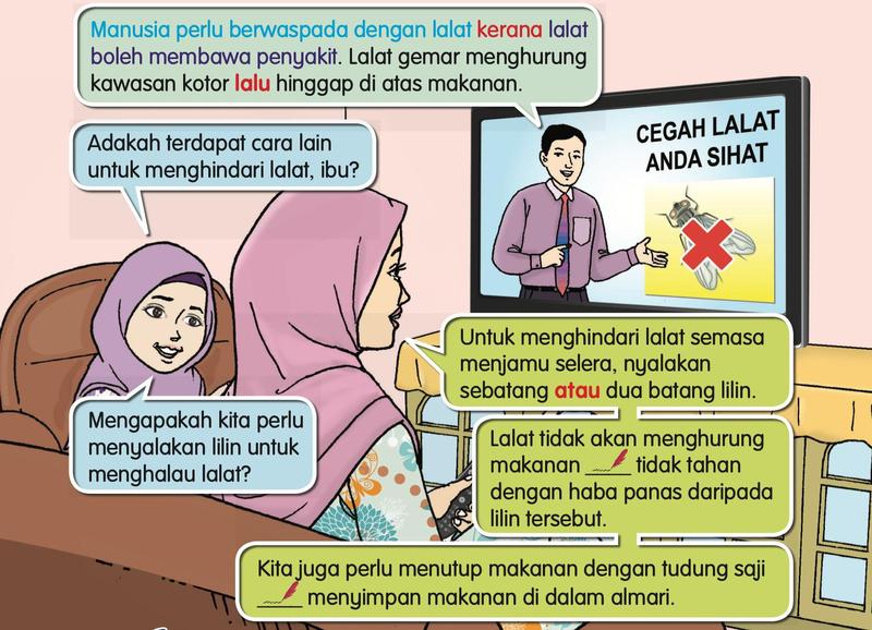 Ibu dan anak menonton rancangan Cegah Lalat Anda Sihat di televisyen