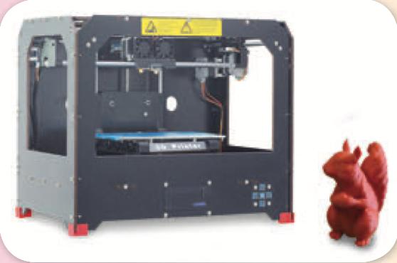 Pencetak 3D dan model tupai merah